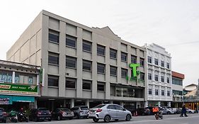 T+ Hotel Butterworth